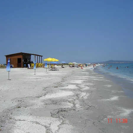 Ezzi Mannu Kır Evi *
